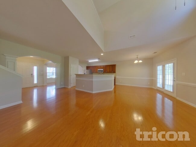 2558 Fiddlers Glenn Dr