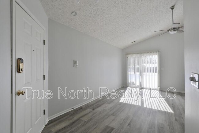 Photo - 2691 Northwold Rd