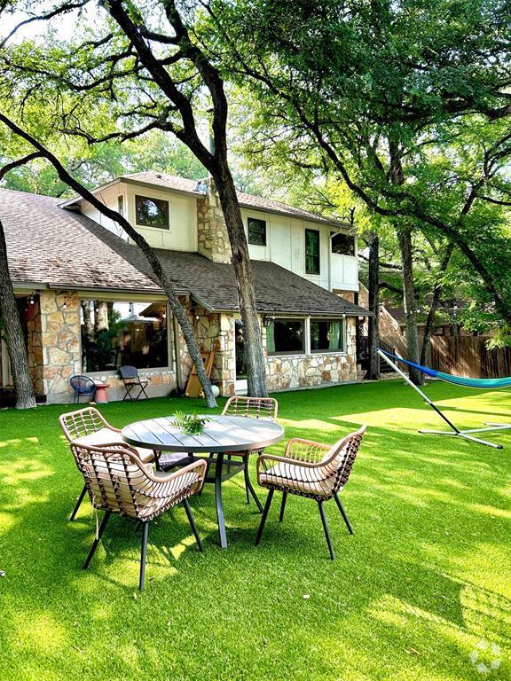 Building Photo - 1801 Holly Hill Dr Rental