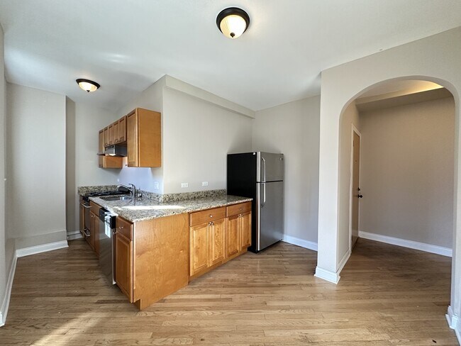 Photo - 901 Green Bay Rd Unit 02A