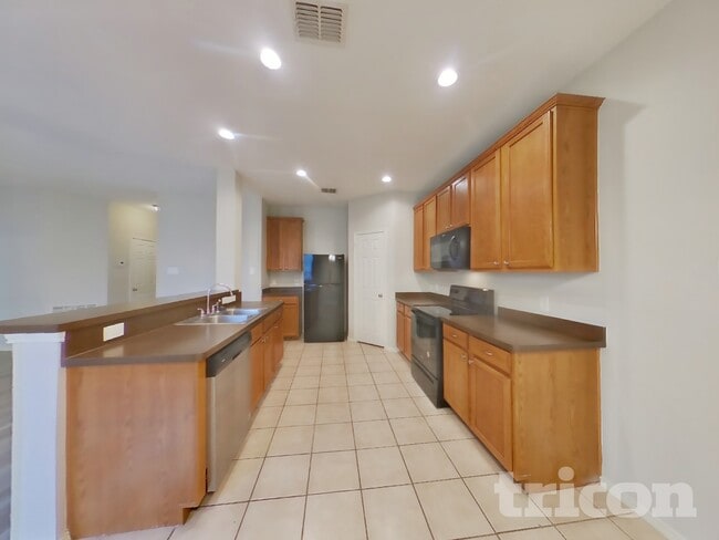 Photo - 2809 Thistlewood Dr