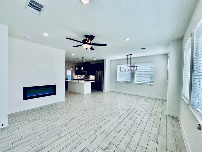 Photo - 15110 Dry Creek Junction Pl