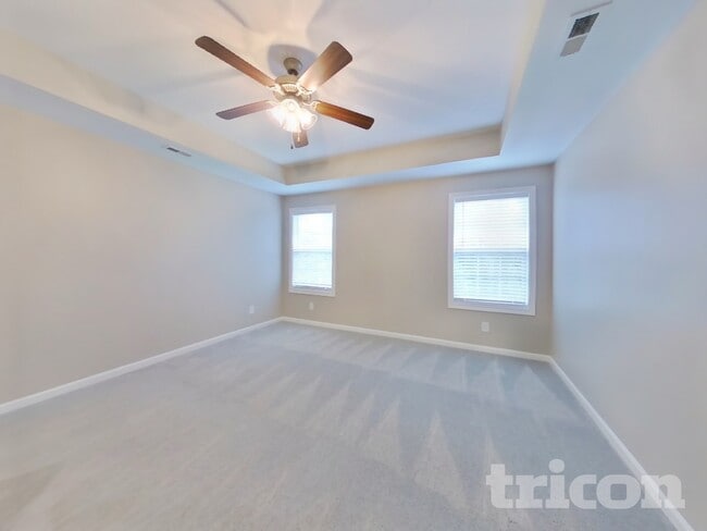 Photo - 1785 Rains Rd