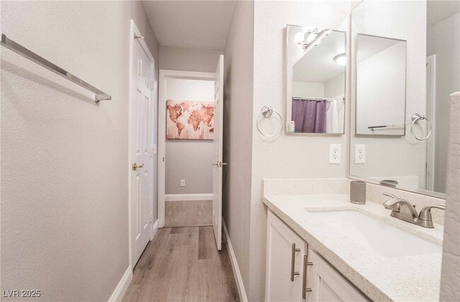 Building Photo - 5516 Honey Mesquite Ln