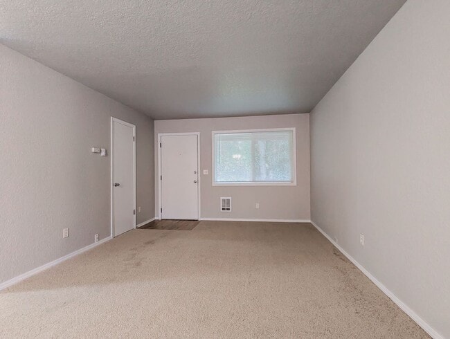 Photo - 328-Halcyon Holdings, LLC Unidad B