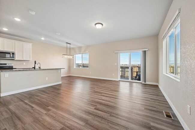 Photo - 11197 House Finch Ln
