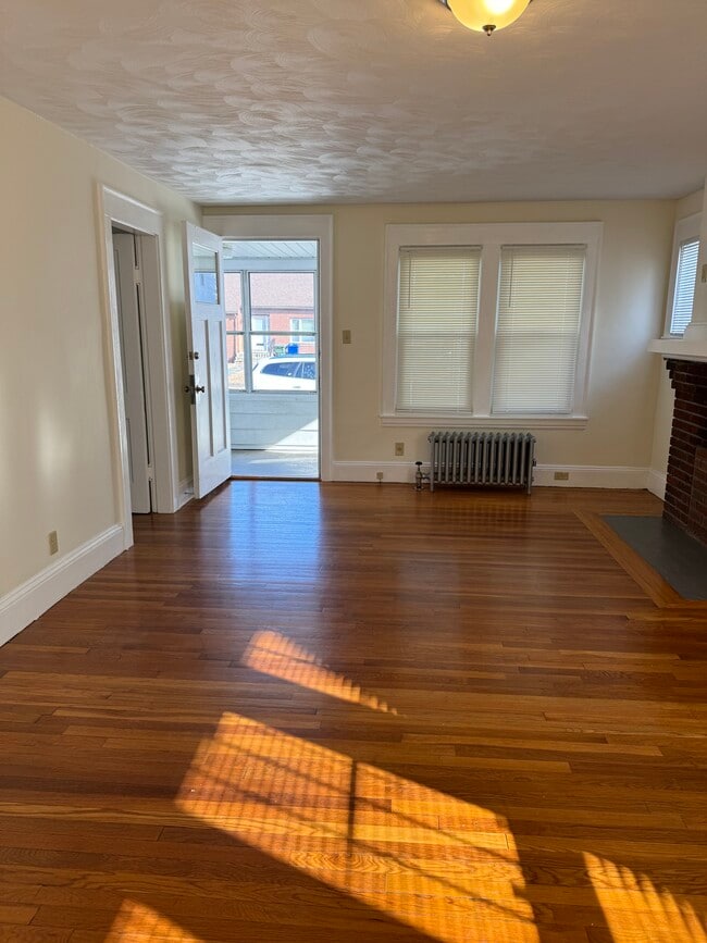 Photo - 86 Jenness St