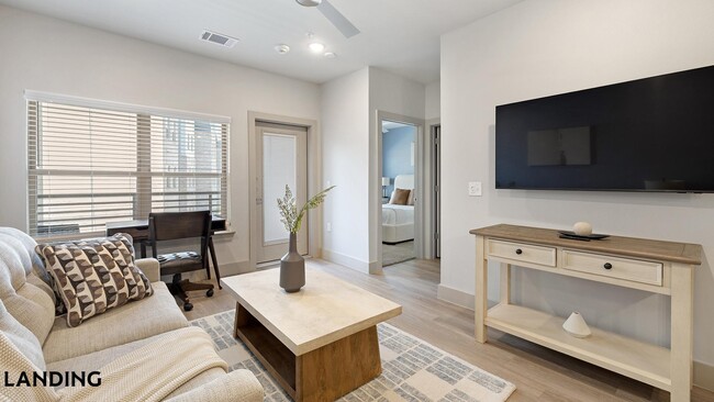 3751 Heritage Towne Blvd. Unit 3211