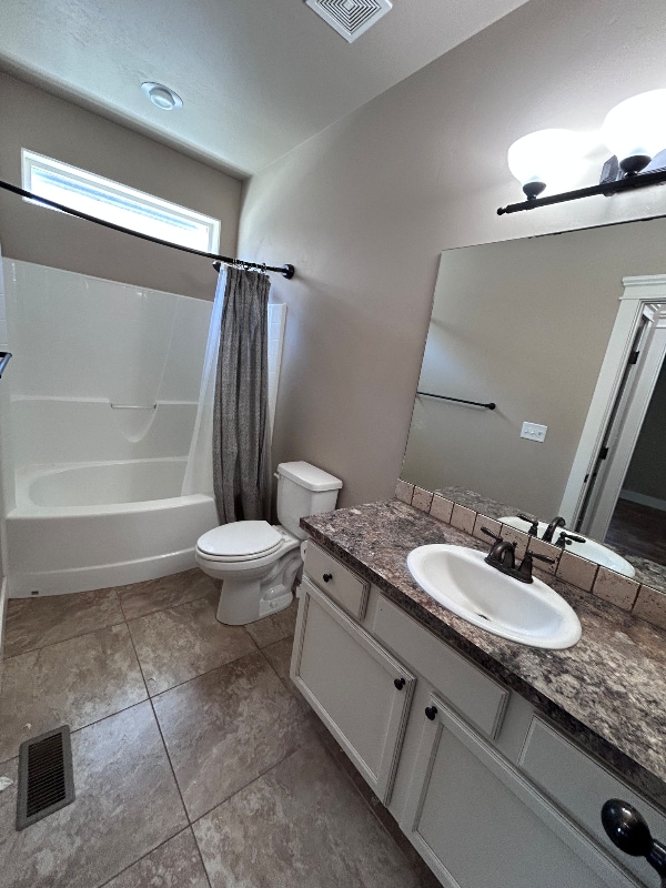 Photo - 2429 Independence St