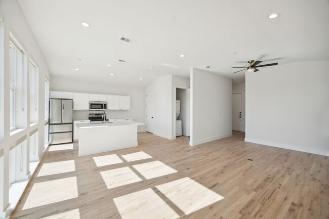 Guest House at 4907 Bryan