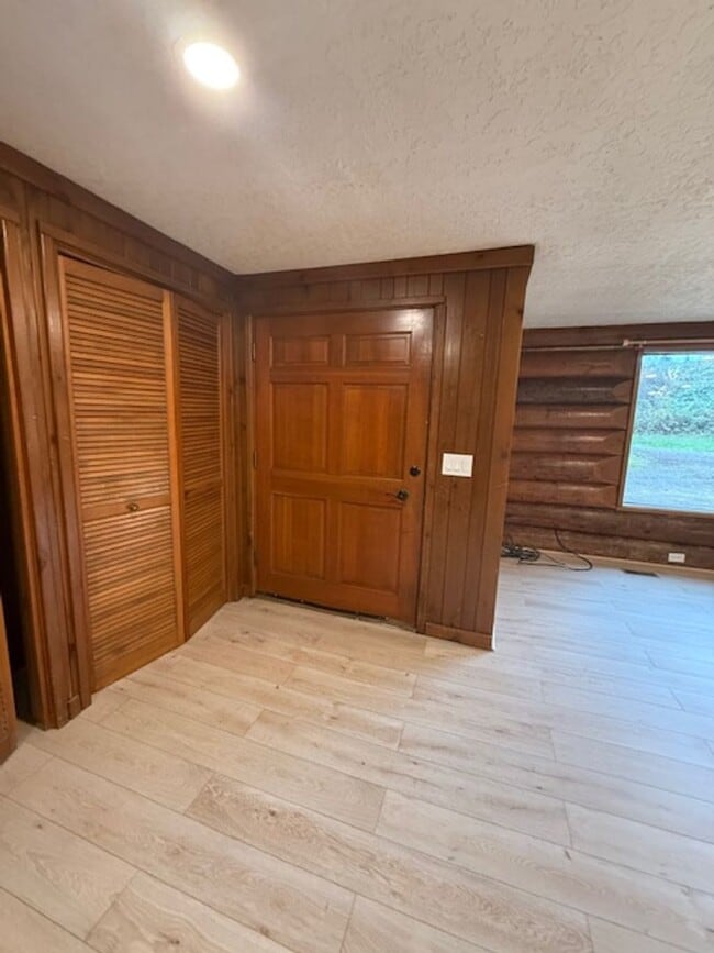 Photo - Country Living 3 Bedroom 2 Bath Newberg OR 97132