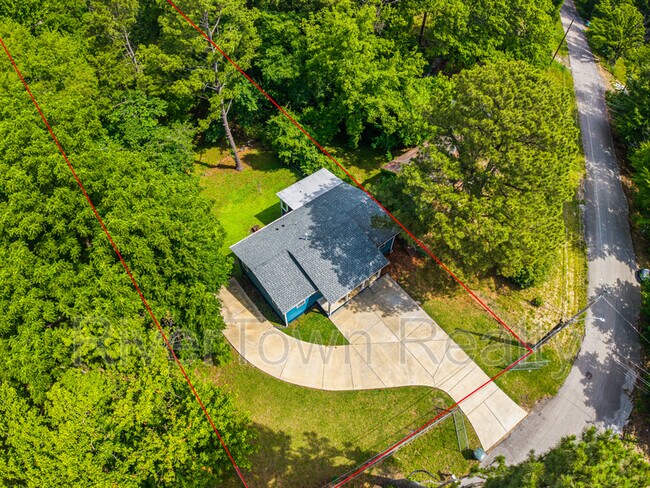 Photo - 1204 Margaret Rd