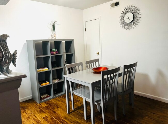 Photo - 910 S Walden St Unit 208