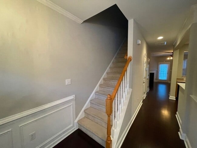 Photo - Prime North Raleigh Townhome with Dual Suites & Community Pool