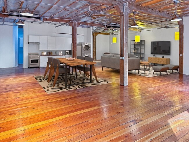 Photo - Julian Building – Lofts Unit 202