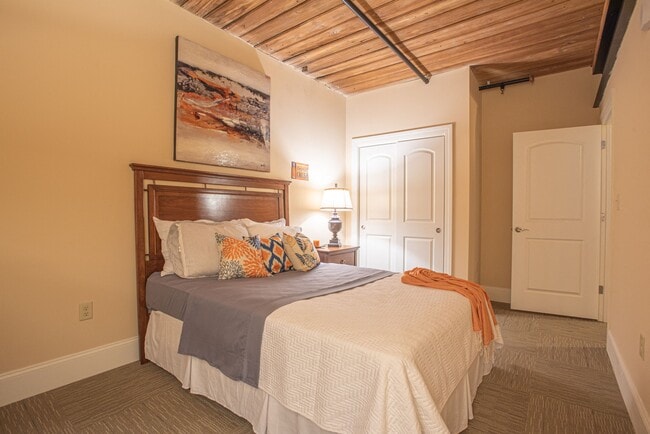 Photo - US Rubber Lofts