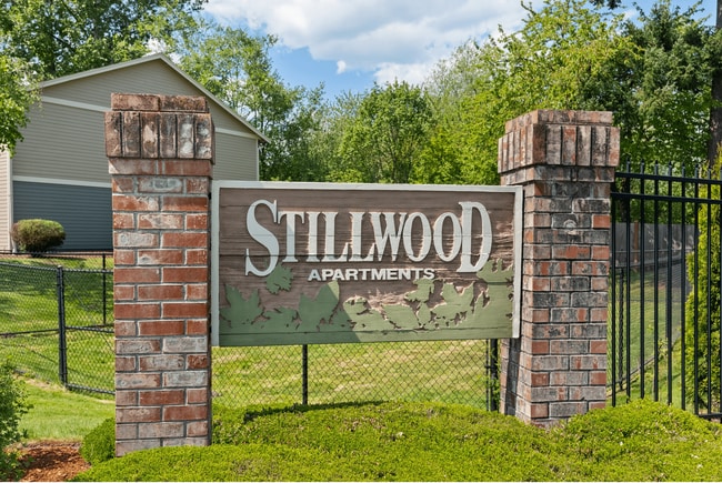 Community Sign l Stillwood Apartments l Tacoma, WA
