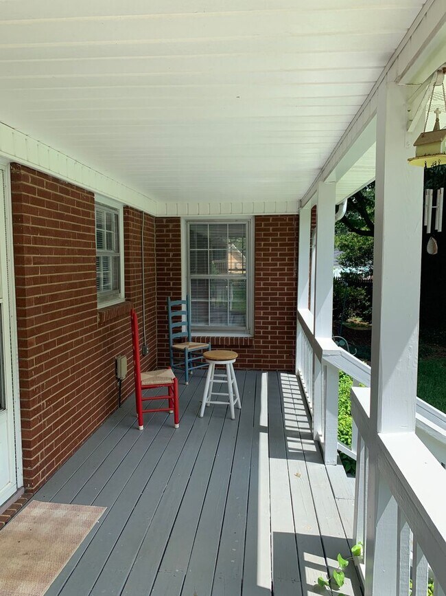 Photo - Pristine, move in ready ranch style home l...