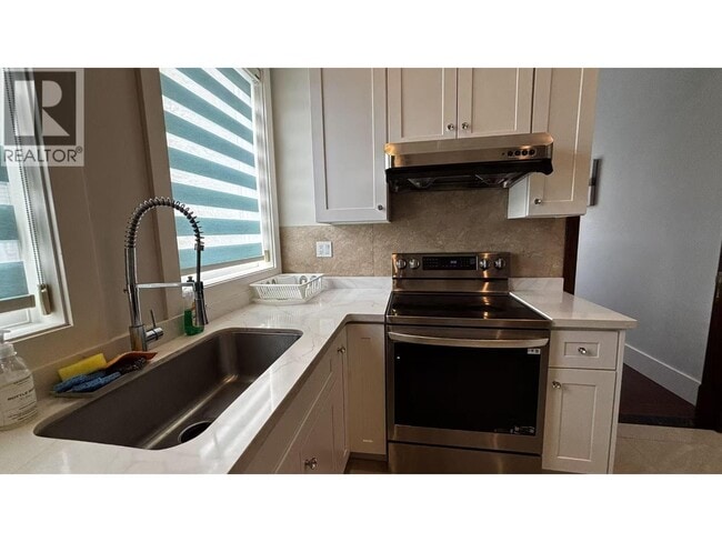 Photo - 13268 Blundell Rd