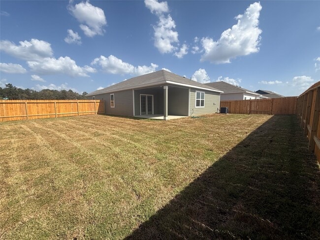 Photo - 15885 Berry Hl Dr