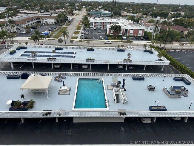 Photo - 301 Lake Shore Dr Unit 802