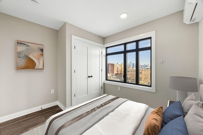 Photo - 558 Communipaw Ave Unidad 301