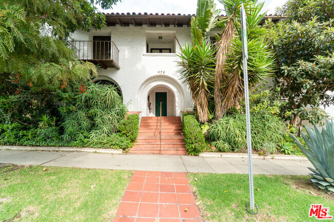Building Photo - 476 Landfair Ave Unit 201 Rental
