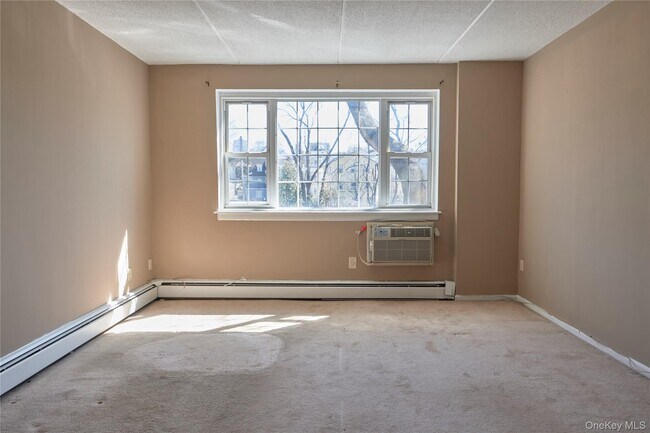 Photo - 2 Consulate Dr Unit 1J