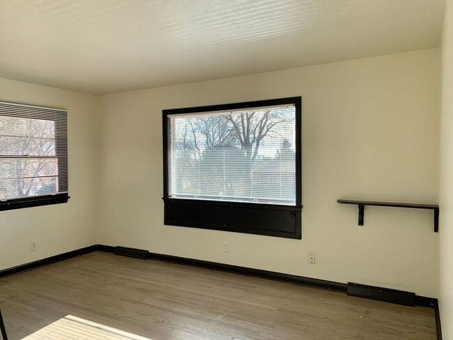 Photo - Large 2 bedroom, 2 bath Duplex with Attached 1 car garage in West Loveland, CO