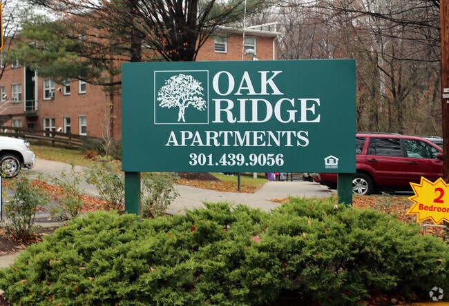 Oak Ridge Apartments - Oak Ridge Apartments