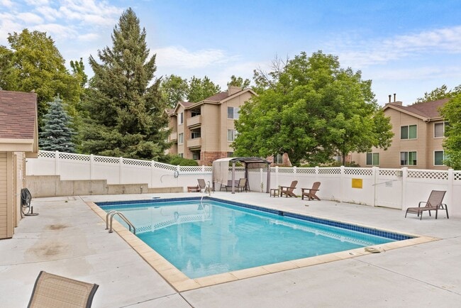 Photo - GREAT LOCATION 2 Bed 2 Bath Condo in Hunter's Ridge-Available Now! Unit 208