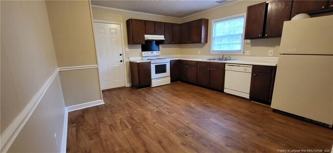 Photo - 1005 N Elm St