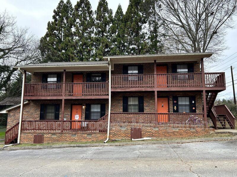 Photo - 204 Calhoun St