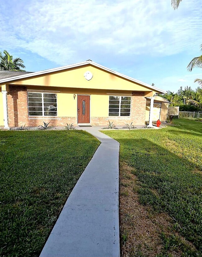 Photo - 4725 SW 109th Terrace Casa