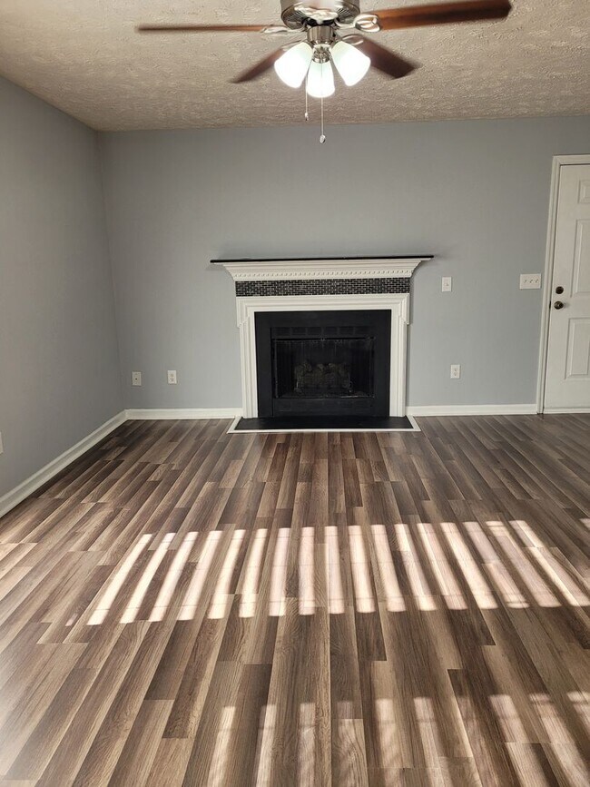 Photo - Recently Updated Condo for Home