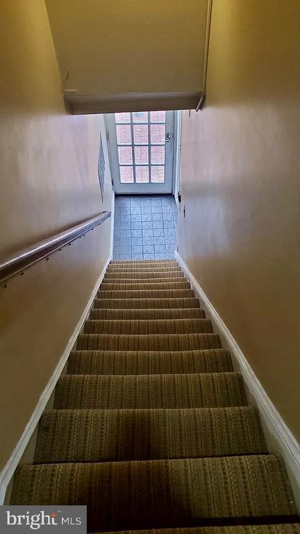 Photo - 126 Arch St
