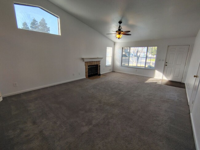 Photo - 2218 Heritage Manor Dr