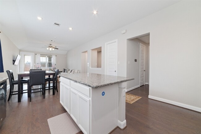 Photo - 24707 Harbor Terrace Ln