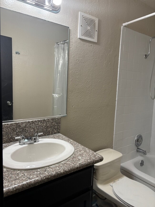 Photo - 921 Las Vegas Blvd N Unit 118