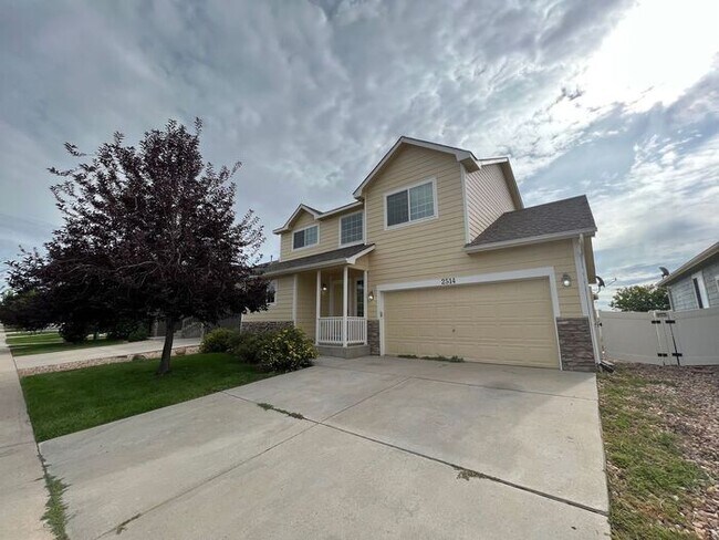 Exceptional 4 bed House - Exceptional 4 bed House