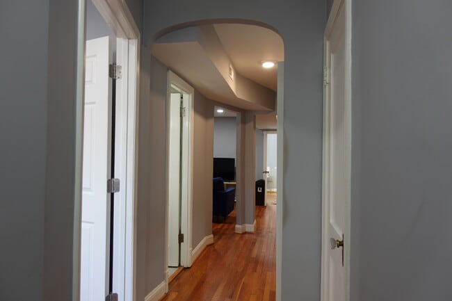 Photo - 1228 18th St NE