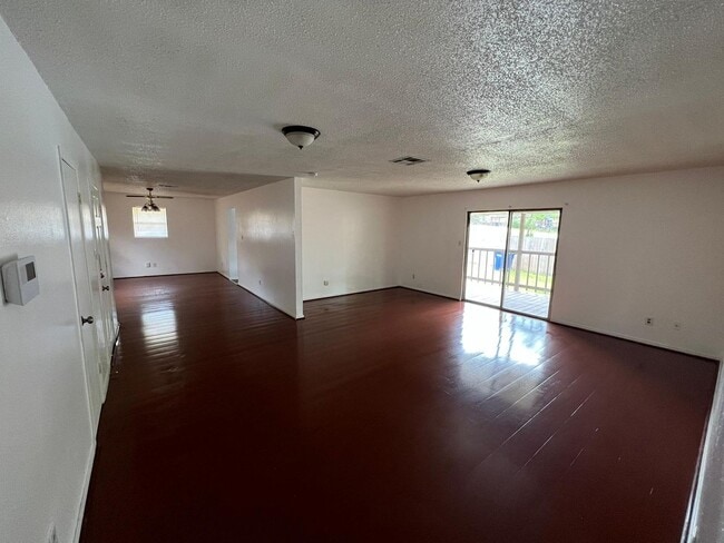Photo - Gorgeous all renovated Home in Huntsville,...