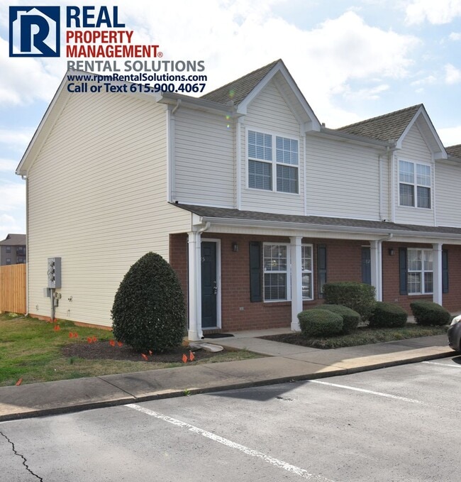 Photo - Adorable 2BR/2.5BA townhome in Murfreesboro, close to I-24!