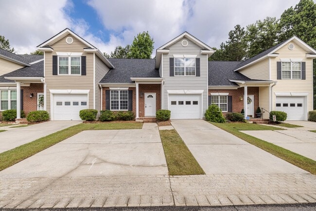 Photo - 435 Snead Way