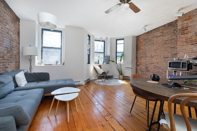 Photo - 73 Chandler St Unit 7