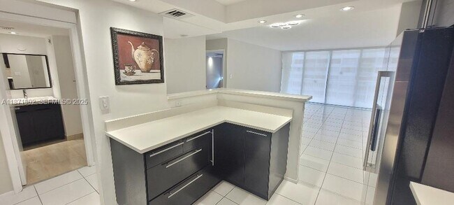 Photo - 18051 Biscayne Blvd Unit 603