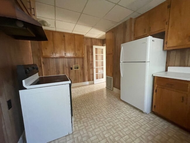 Photo - 404 W Edgerton St