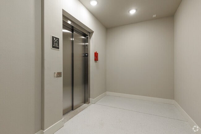 Elevadores - Gala at Premier