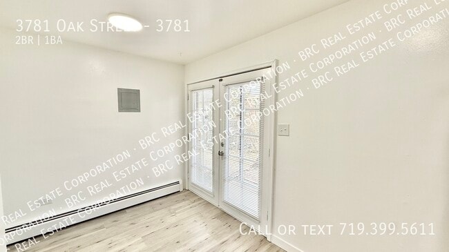 Photo - 3781 Oak St Unit 3781