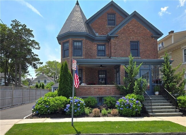 Building Photo - 21 Bedlow Ave Rental